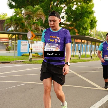 Runner Photo 8204272