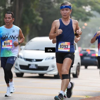 Runner Photo 8204275