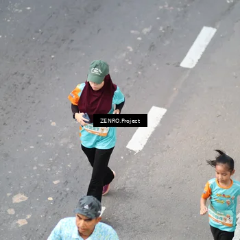 Runner Photo 8204277
