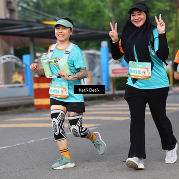 Runner Photo 8204296