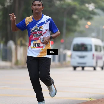 Runner Photo 8204297