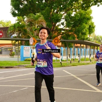 Runner Photo 8204303