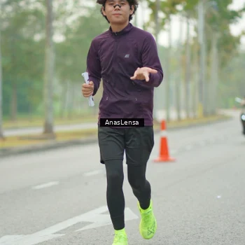 Runner Photo 8204308