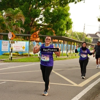Runner Photo 8204310