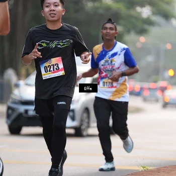 Runner Photo 8204311
