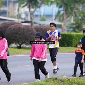 Runner Photo 8204314
