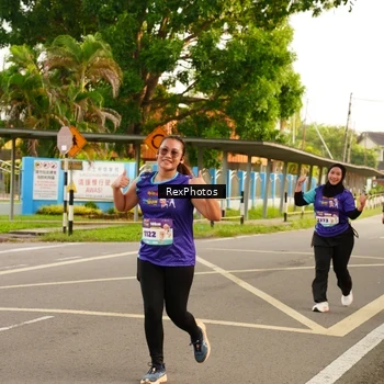 Runner Photo 8204367