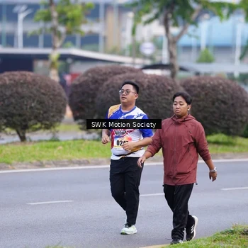 Runner Photo 8204389