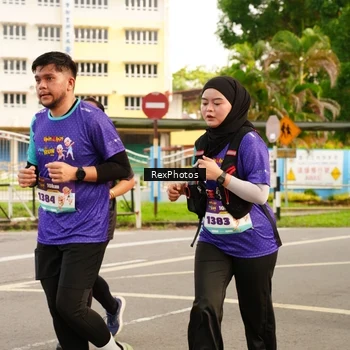 Runner Photo 8204395