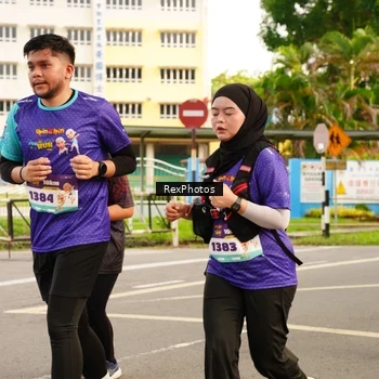 Runner Photo 8204401