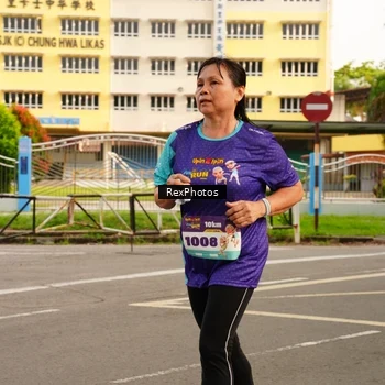 Runner Photo 8204408