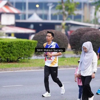 Runner Photo 8204419