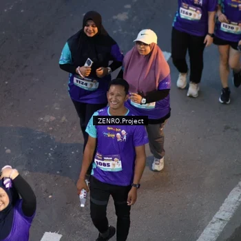 Runner Photo 8204440
