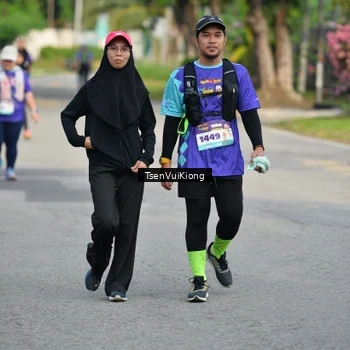 Runner Photo 8204445