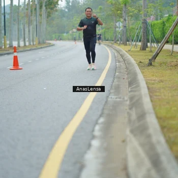 Runner Photo 8204462