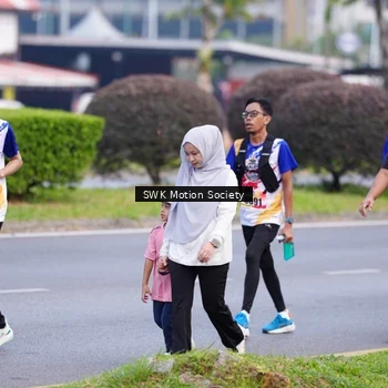 Runner Photo 8204464