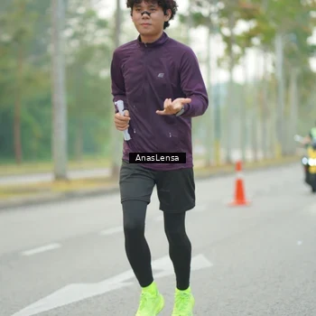 Runner Photo 8204468