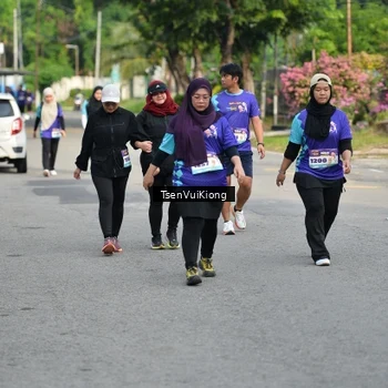 Runner Photo 8204480