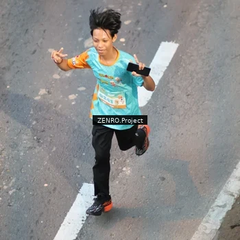 Runner Photo 8204524