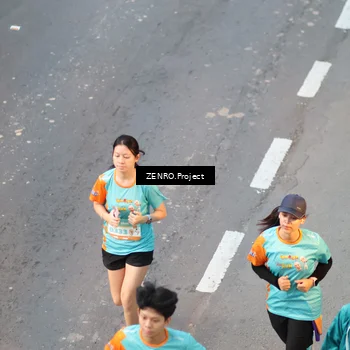 Runner Photo 8204531
