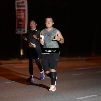 Runner Photo 8204541
