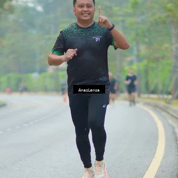 Runner Photo 8204570