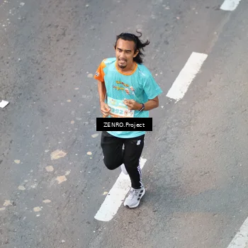 Runner Photo 8204574