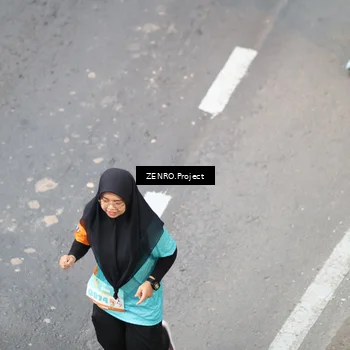 Runner Photo 8204577