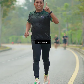 Runner Photo 8204585