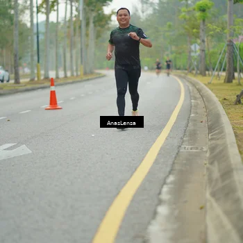 Runner Photo 8204586