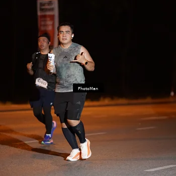 Runner Photo 8204605
