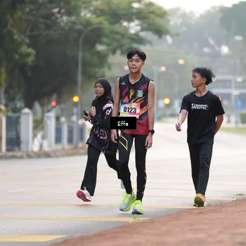 Runner Photo 8204648