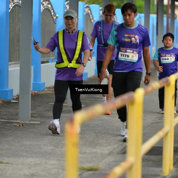Runner Photo 8204649