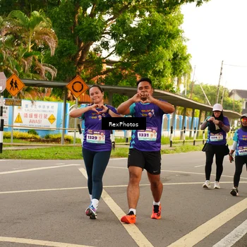 Runner Photo 8204664