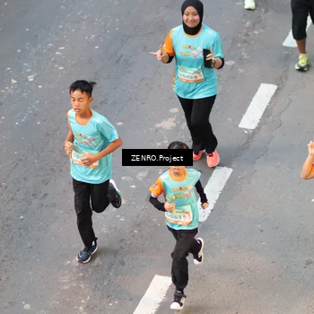 Runner Photo 8204696