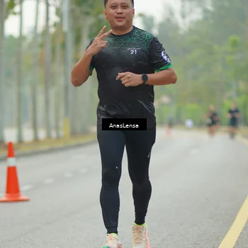 Runner Photo 8204702