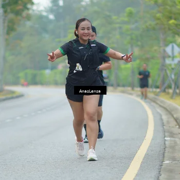 Runner Photo 8204712