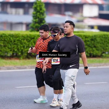 Runner Photo 8204744