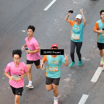 Runner Photo 8204745
