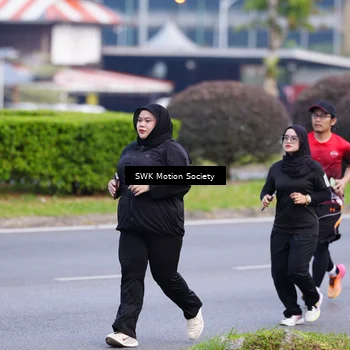 Runner Photo 8204753