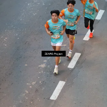 Runner Photo 8204756