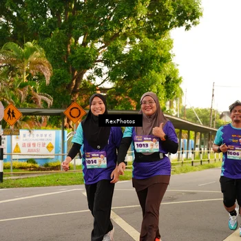 Runner Photo 8204758