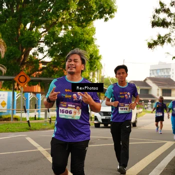 Runner Photo 8204774