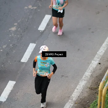 Runner Photo 8204776