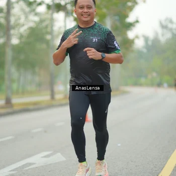 Runner Photo 8204786