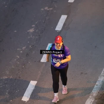 Runner Photo 8204789