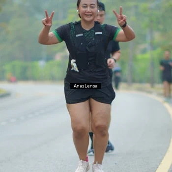 Runner Photo 8204800