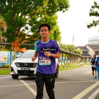 Runner Photo 8204804