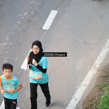 Runner Photo 8204811