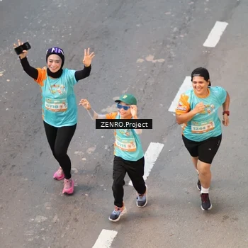 Runner Photo 8204814